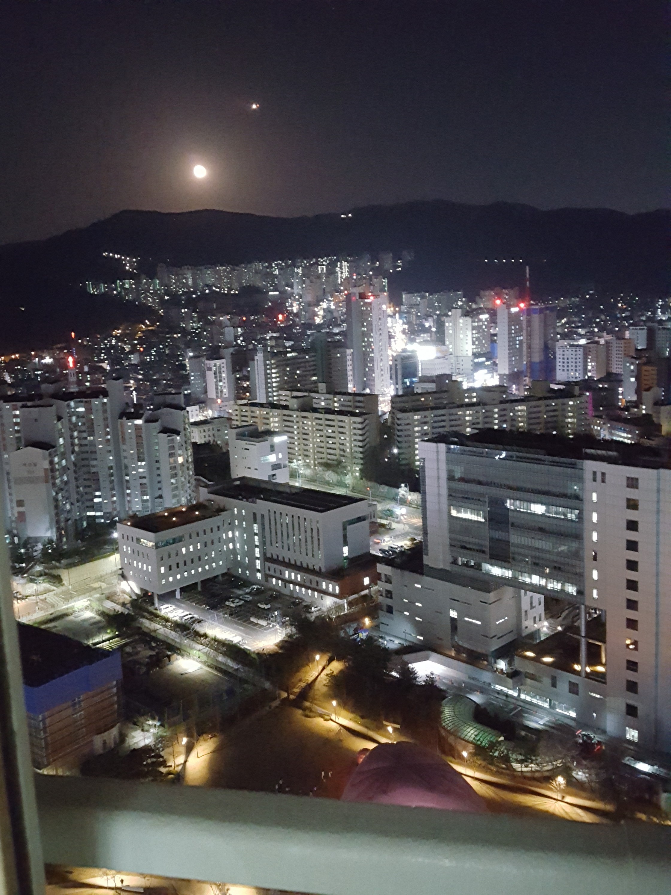 '독산동 금천롯데캐슬골드파크2차'의 실거래가, 시세, 매물, 주변정보 | 아파트는 호갱노노